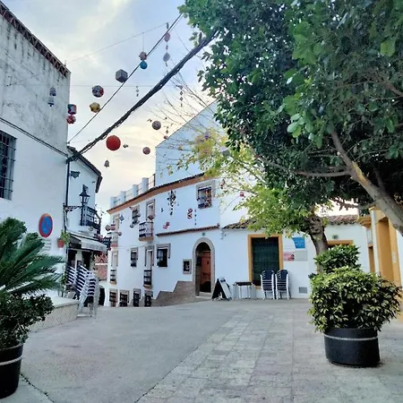 Amphora 2372 酒店 *